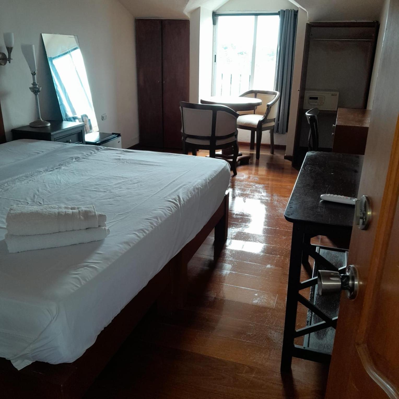 Xtabentun Hostal Канкун Екстер'єр фото